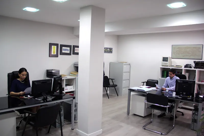 AFC ASESORÍA INTEGRAL - Asesor fiscal en Salamanca - foto 2