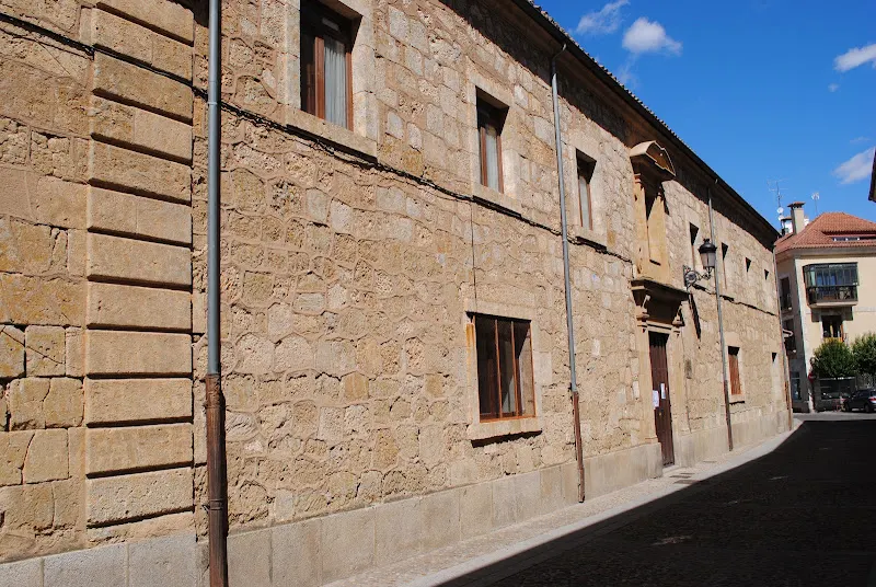 Escuela Oficial de Idiomas - Academia de idiomas en Ciudad Rodrigo - foto 2