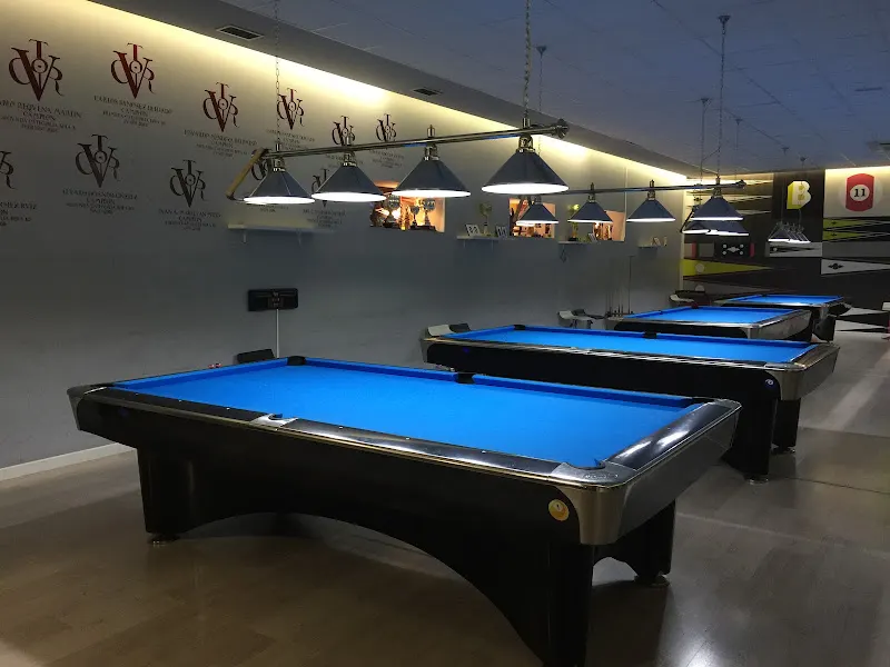 Balabushka Café & Billar - Salamanca - Sala de billares en Salamanca - foto 2