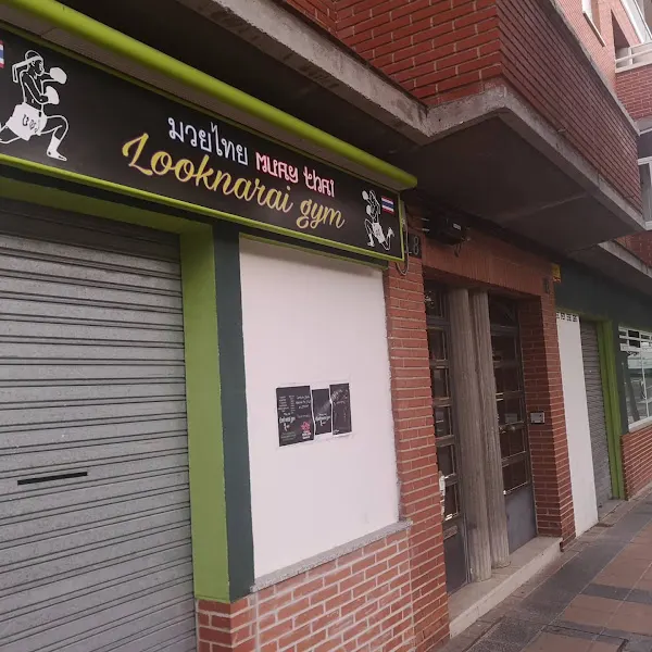 Looknarai escuela de muay thai - Escuela de artes marciales en Salamanca - foto 2