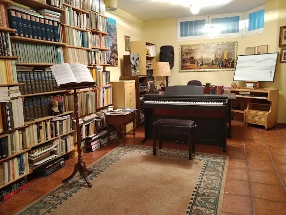 Academia Laborda - Profesor de música en Santa Marta de Tormes