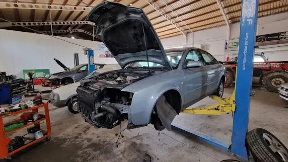 Recambios y Servicios Villoria 2015 S.L - Taller de automóviles en Salamanca