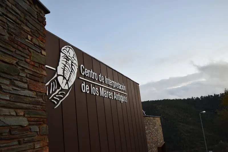 Centro Interpretación de los Mares Antiguos de Monsagro - Museo de ciencias en Ciudad Rodrigo