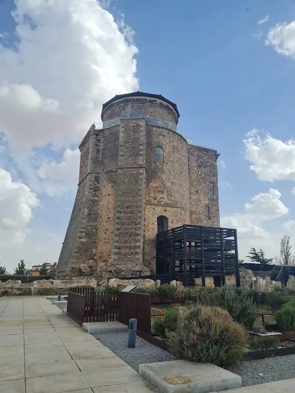 Castillo de los Duques de Alba - Salamanca
