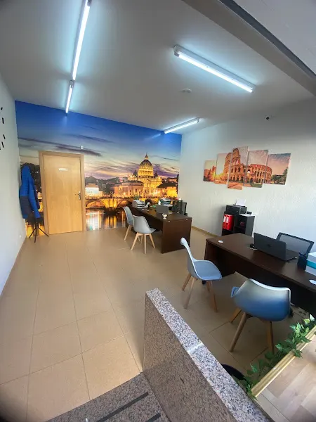 Servicios Inmobiliarios Roma - Agencia inmobiliaria en Villamayor - foto 2