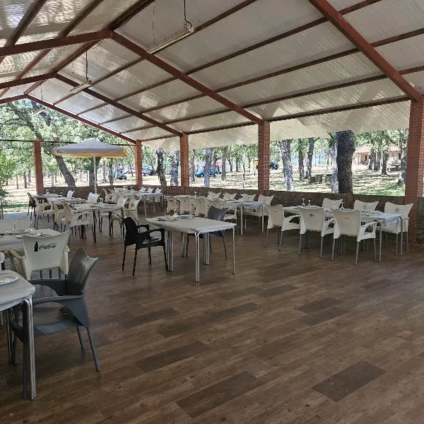 Piscinas De Martiago - Bar en Ciudad Rodrigo - foto 2
