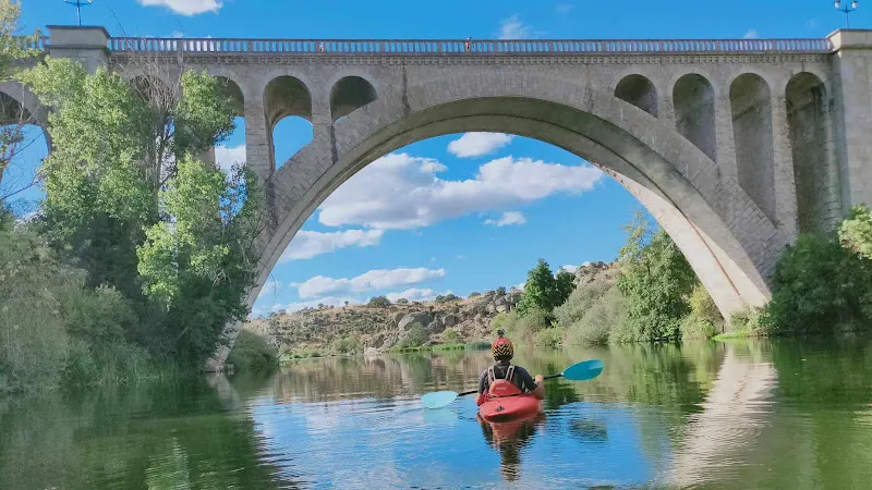 Bletisaventura / Piraguas en Salamanca - Agencia de excursiones en canoa y kayak en Salamanca - foto 3