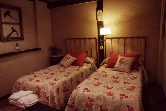 CASA TROYLO S.L.