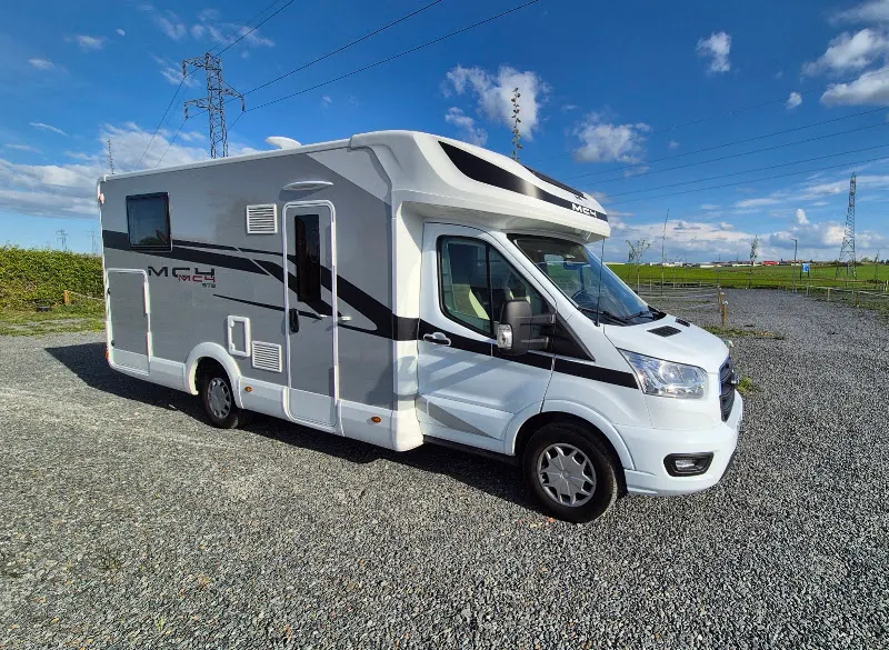 Autocaravanas Prasan Dreams - Agencia de alquiler de autocaravanas en Salamanca - foto 2