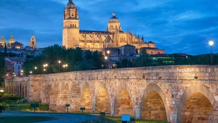Tecnocasa agencia inmobiliaria - Agencia inmobiliaria en Salamanca - foto 3