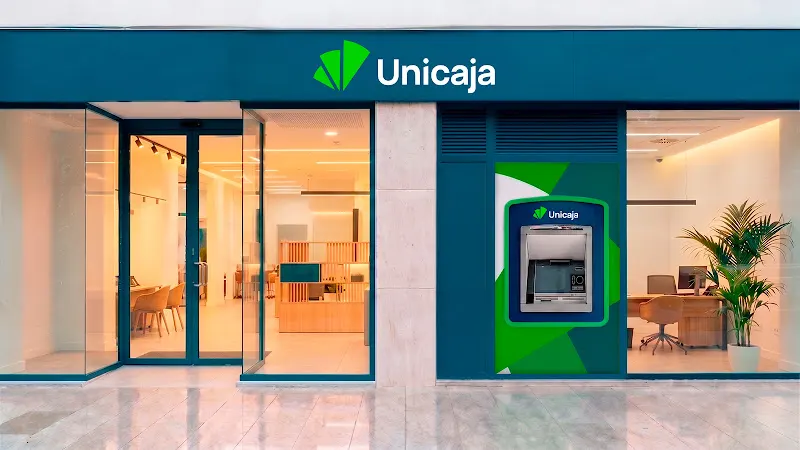 Unicaja Banco - Banco en Salamanca - foto 2