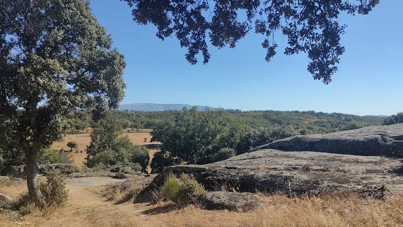Los secretos de Tonda - Zona de senderismo en Béjar - foto 2