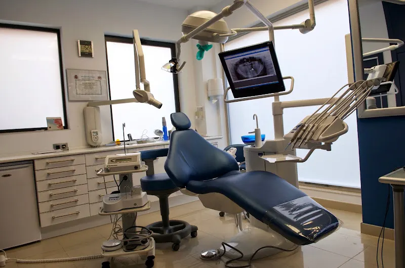 Centro Implantológico Dental