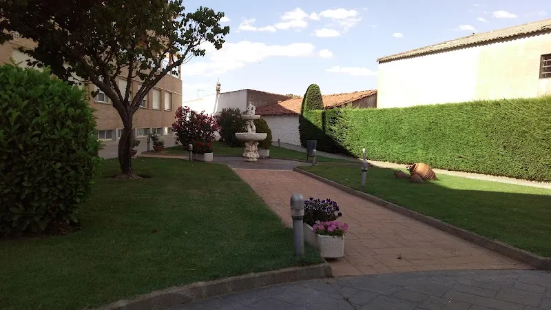 Residencia Nuevo Siglo- Grupo Sergesa - Doninos de Salamanca
