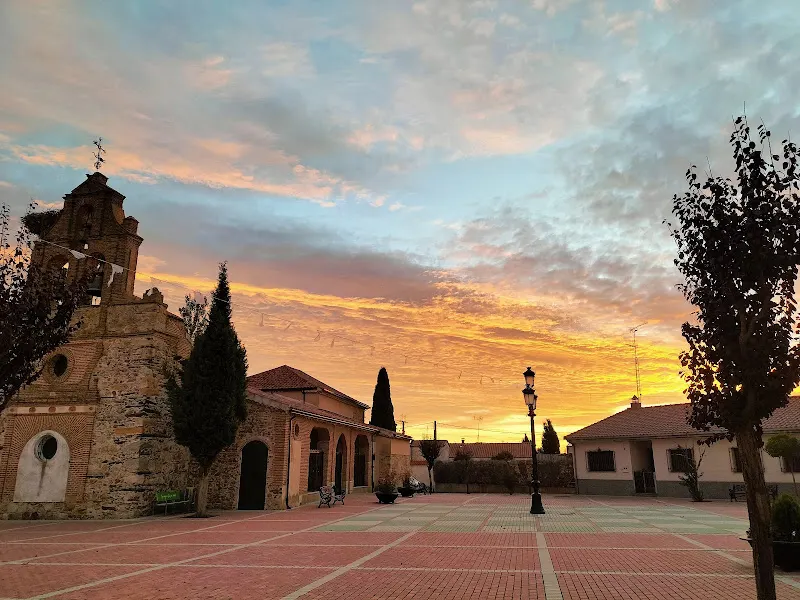Ayuntamiento de Garcihernández - Ayuntamiento en Garcihernandez - foto 2