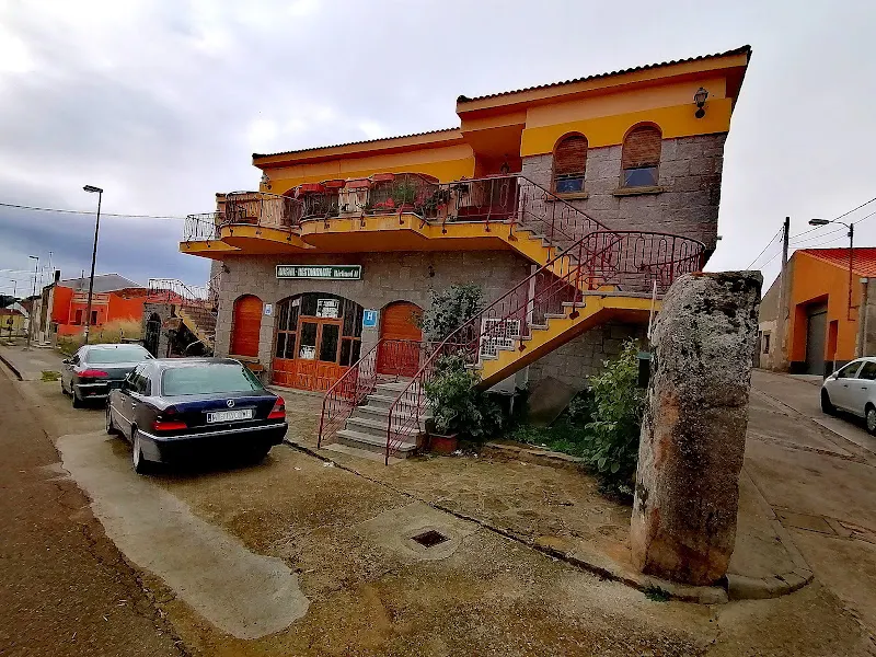 Hostal Casa Chore - Hotel en Hinojosa de Duero - foto 2