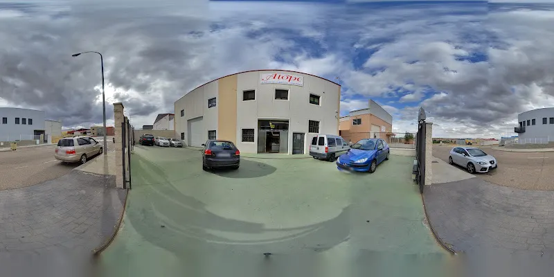 Atope Almacén