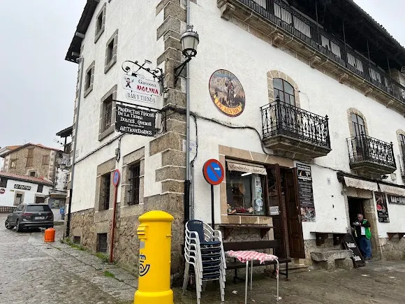 El Desván de Alvaro, Venta de Jamones, embutidos y antigüedades - Béjar