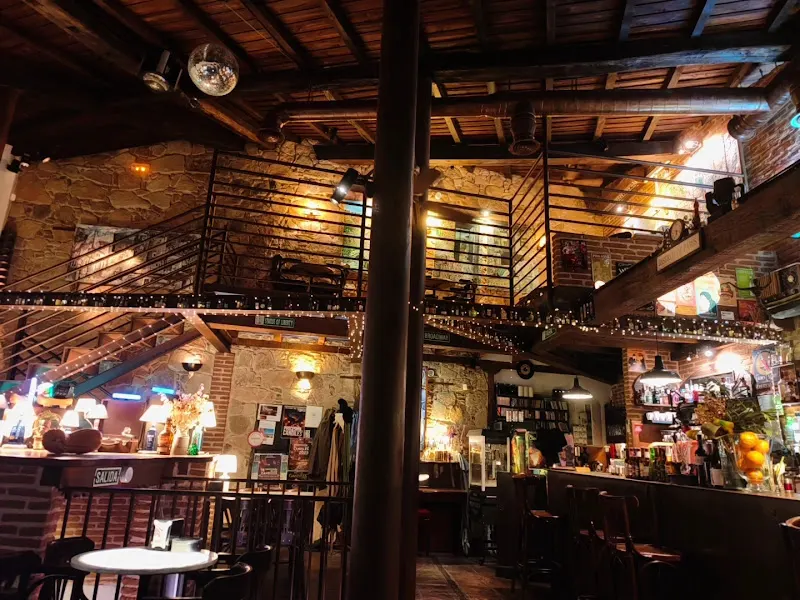 La Mandrágora café-bar. - Coctelería en Béjar - foto 2