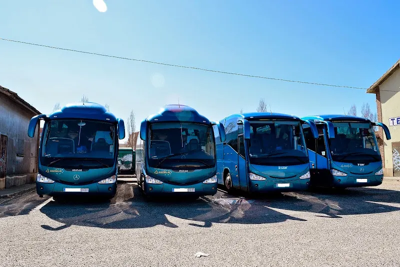 AUPSA SALAMANCA - Empresa de autobuses en Salamanca - foto 2