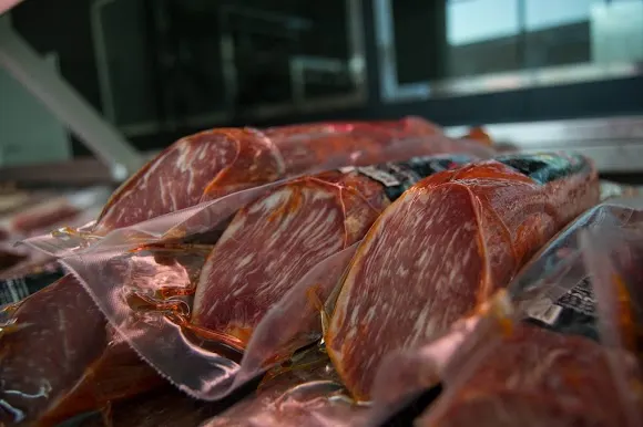 IBISMA, S.L. FABRICA DE JAMONES Y EMBUTIDOS IBERICOS EN SALAMANCA
