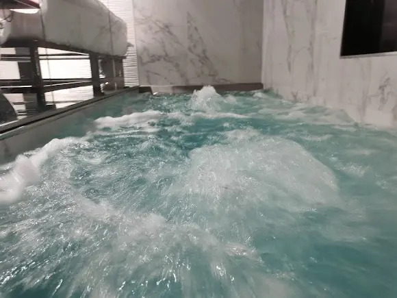 Lexury Acqua Suite - Complejo hotelero en Salamanca
