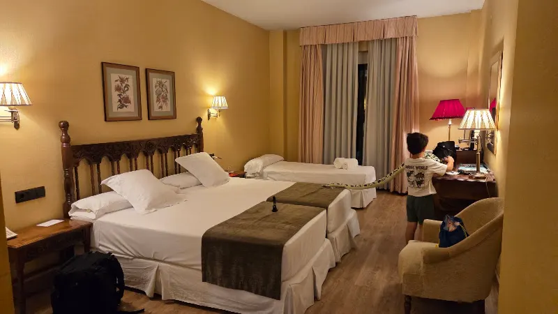 Hotel ELE Puente Romano