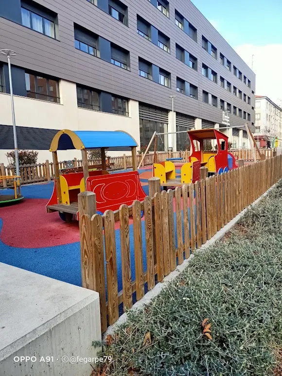 Centro de Convivencia Victoria Adrados - Servicio de Atención Ciudadana del Ayuntamiento de Salamanca