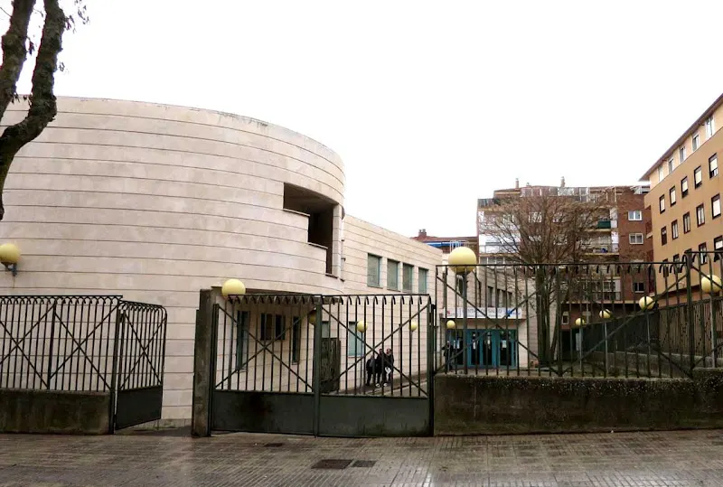Centro Salud Pizarrales - Centro médico en Salamanca - foto 2