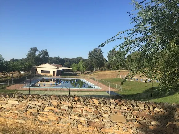 Area Recreativa Prado de la Barda - Robleda