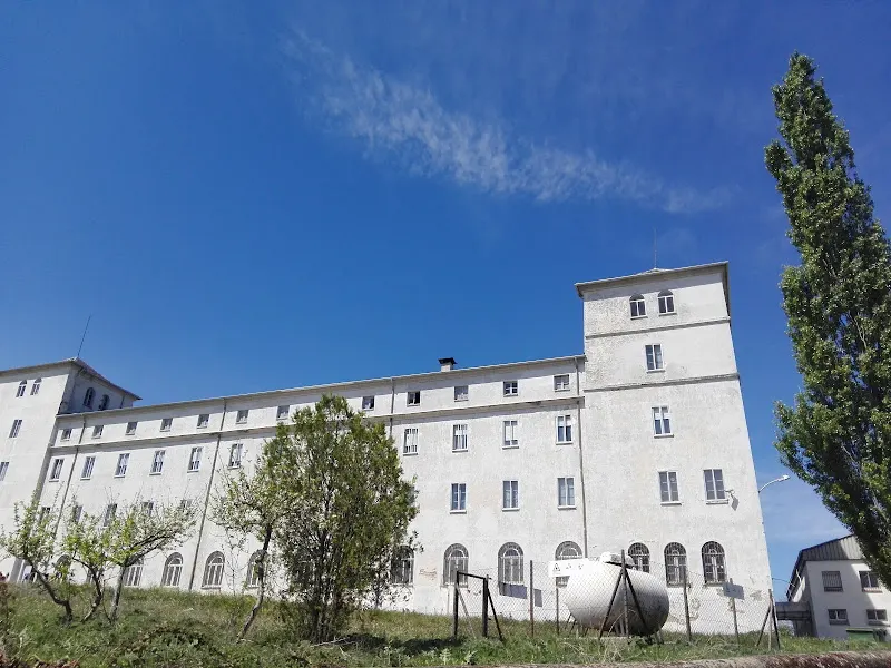 Salegas 5 S.L.L. - Residencia de ancianos en Béjar - foto 2