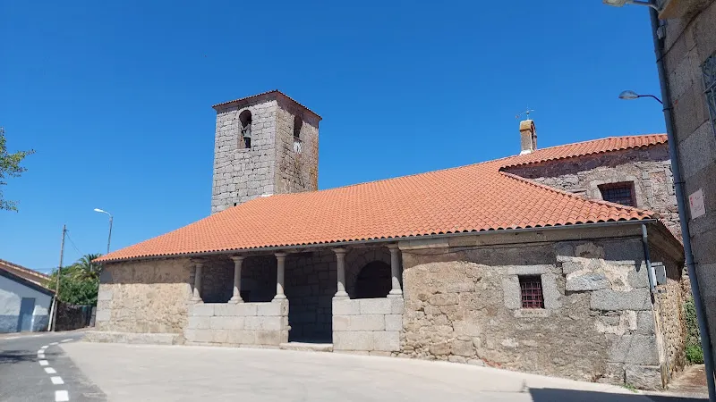 Iglesia de Aldeacipreste - Iglesia en Aldeacipreste - foto 2