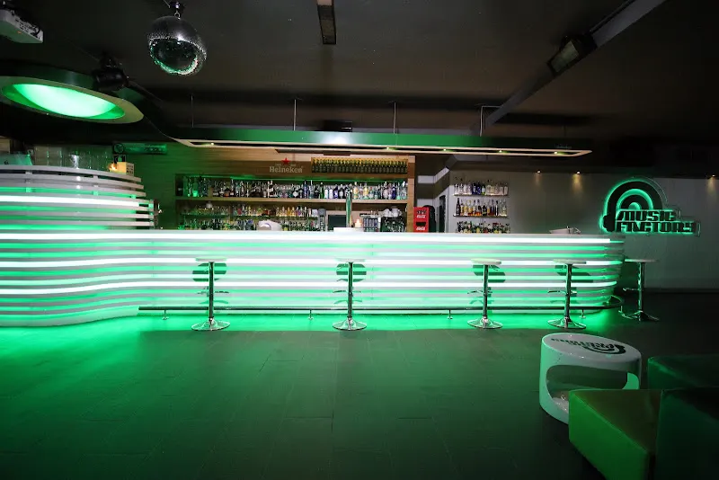 MUSIC FACTORY - Discoteca en Salamanca - foto 3