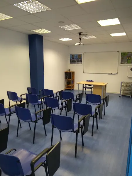 Autoescuela A LA PRIMERA