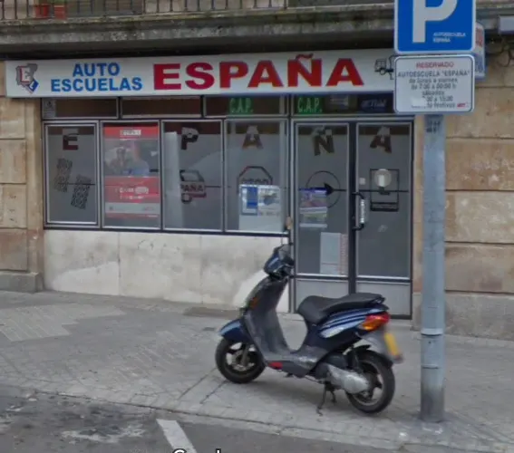 AUTOESCUELA ESPAÑA - Autoescuela en Salamanca - foto 2