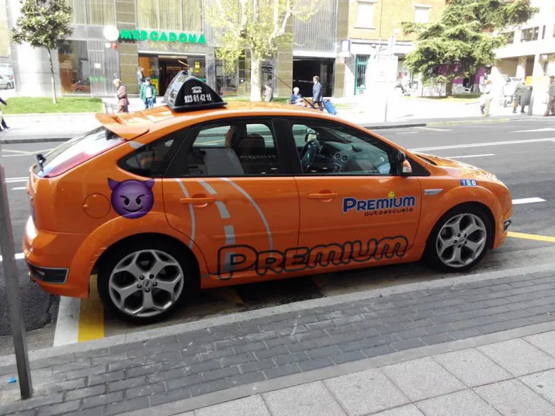 Autoescuela Premium Campus
