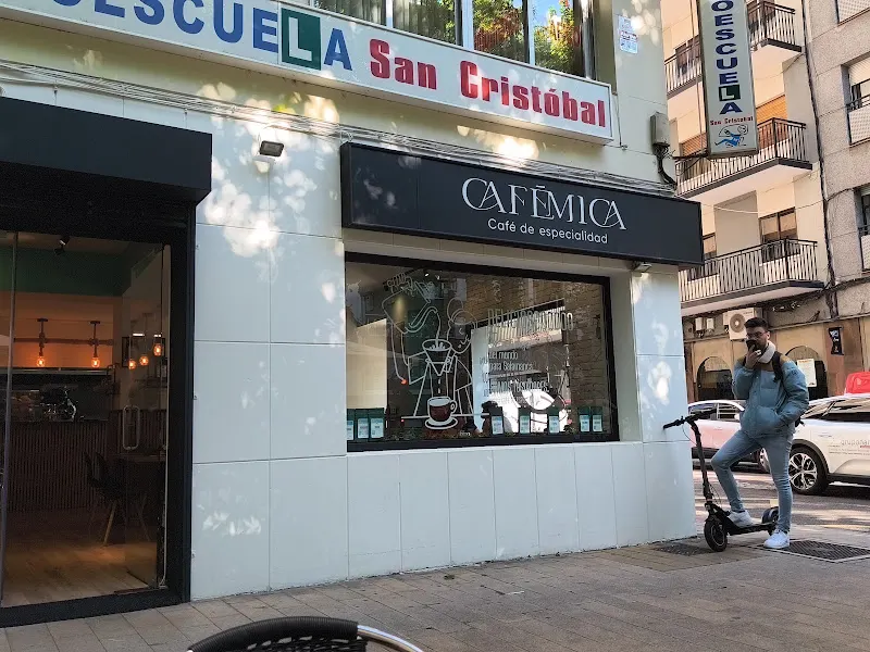 Autoescuela San Cristobal - Autoescuela en Salamanca - foto 2
