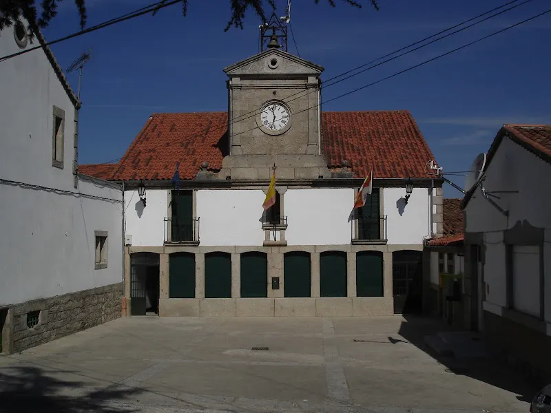 Ayuntamiento de Los Santos - Ayuntamiento en Béjar - foto 2