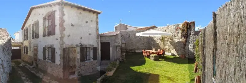 Casa Rural El Corral de la Antigua - Casa rural en Nava de Bejar - foto 2