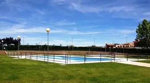 Piscinas Municipales de Cabrerizos