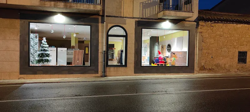 Cervisan - Tienda de cerámica en Villamayor - foto 2