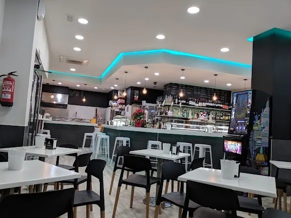 Cafe Bar Dirdam