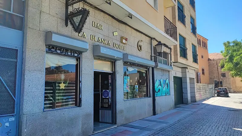 Bar la Blanca Doble - Bar deportivo en Salamanca - foto 2