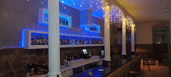 BLACKBAR