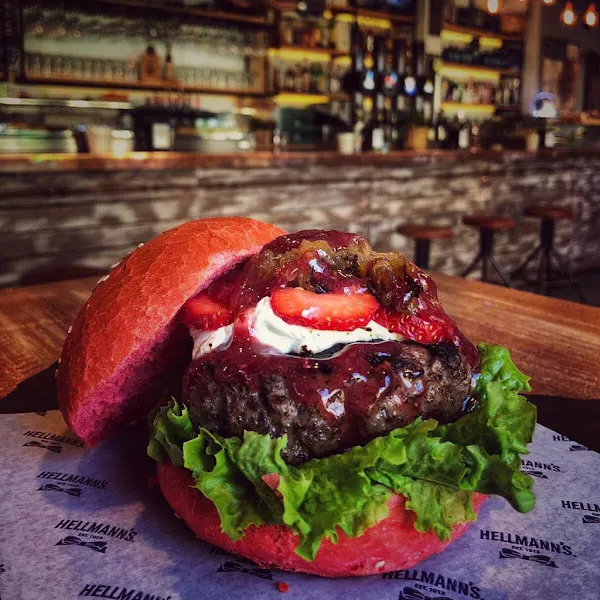 Charlie Comedy Burger Factory - Hamburguesería en Béjar - foto 3