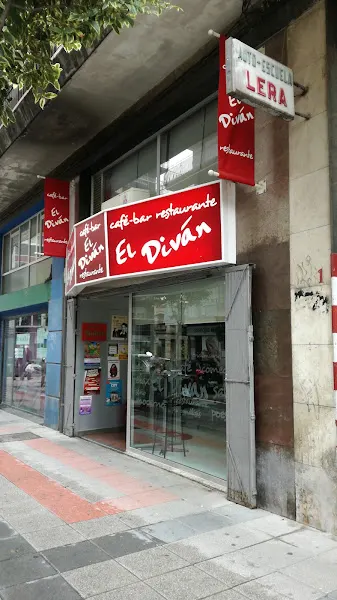 Café Bar El Diván - Bar en Salamanca - foto 2