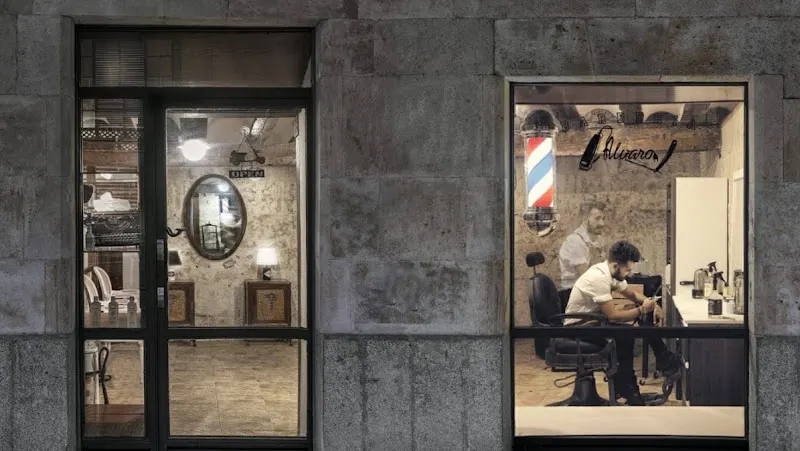 Barbería Alvaro - Barbería en Salamanca - foto 2
