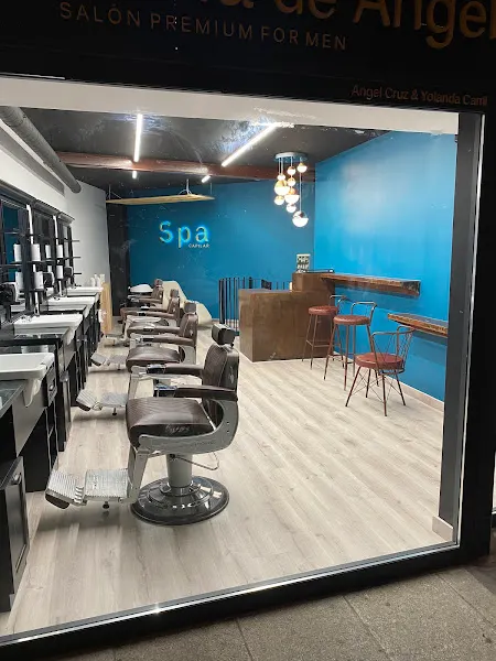 La Barbería de Ángel “CENTRO” - Barbería en Salamanca - foto 2
