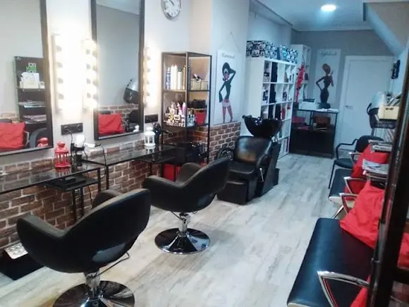 PELUQUERÍA Y ESTILISMO MAYTE - BEJAR