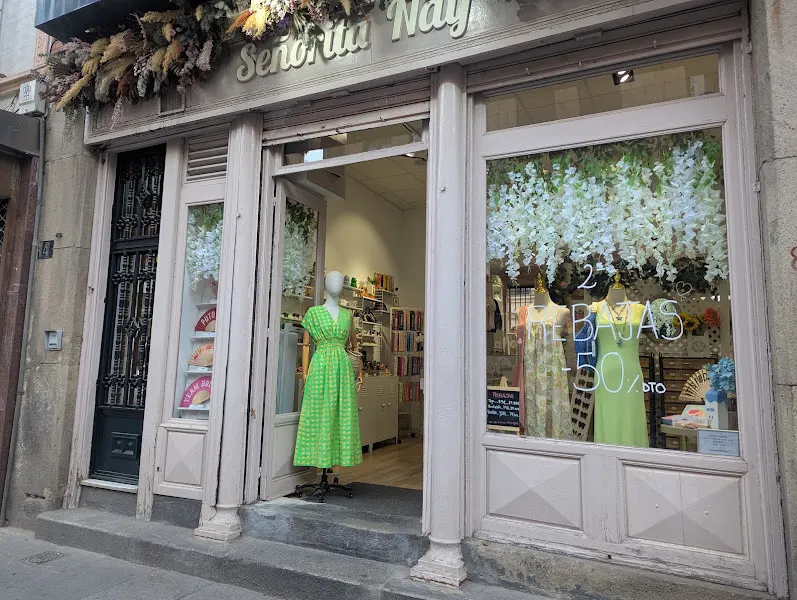Señorita Naif - Tienda de ropa de mujer en Salamanca - foto 2